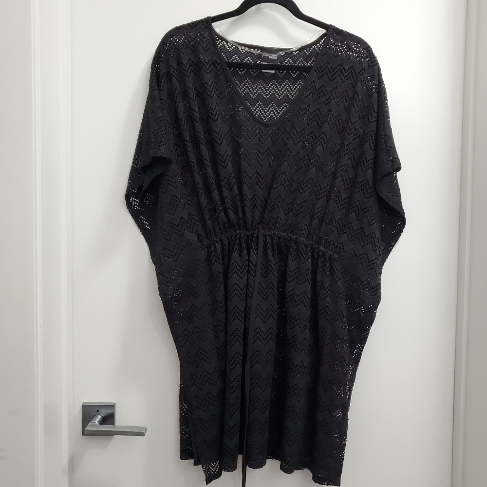 Cover Me Black Chevron Mesh Beach Pool Coverup Size L